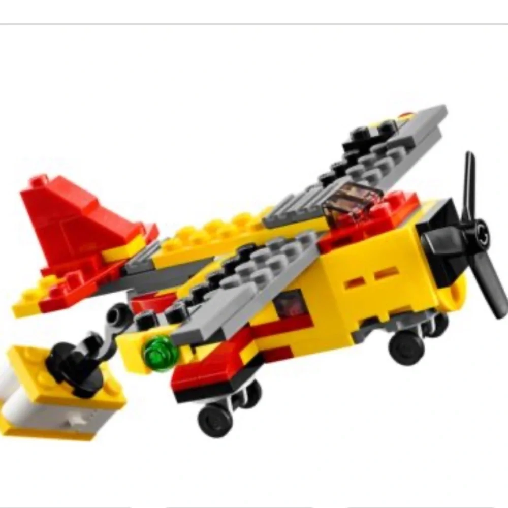Lego creator cargo heli set 31029 132 pieces new in sealed box
